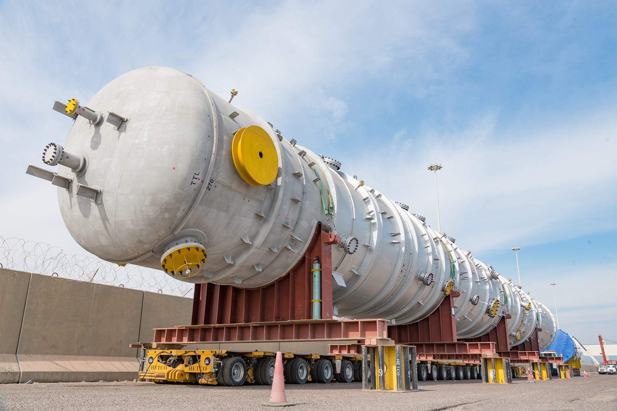 Heavy equipment and project cargo handling